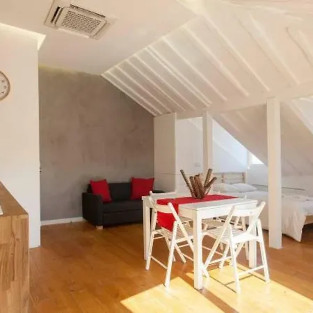 Alfama Riverview Апартаменты Лиссабон