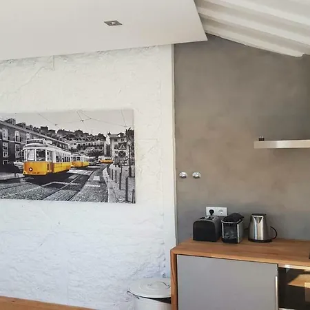 Alfama Riverview Апартаменты Лиссабон