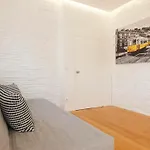 Alfama Riverview Апартаменты Лиссабон