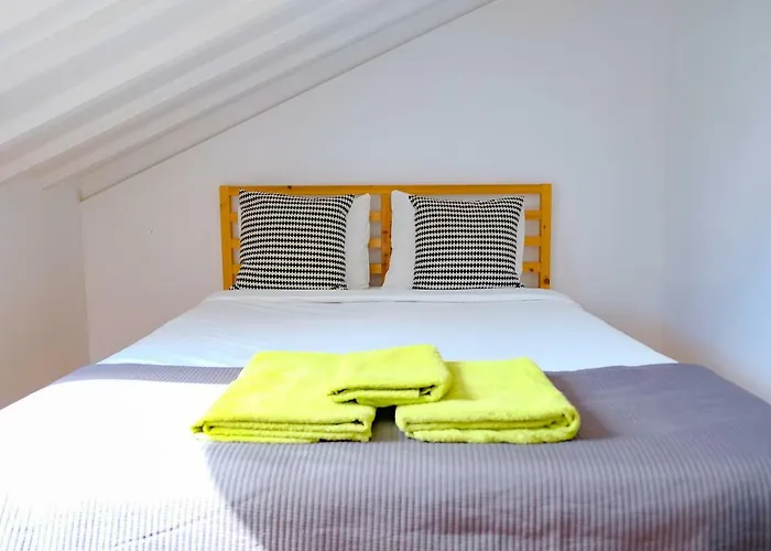 Alfama Riverview Apartmán *