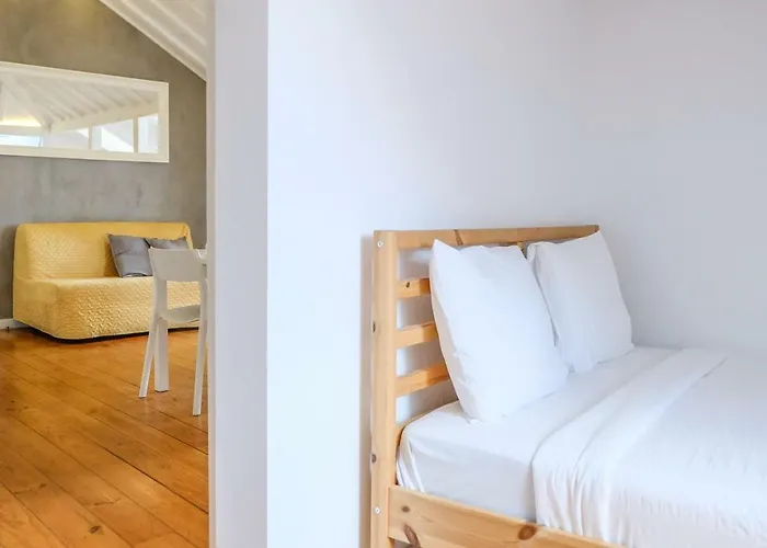 Alfama Riverview Apartmán *