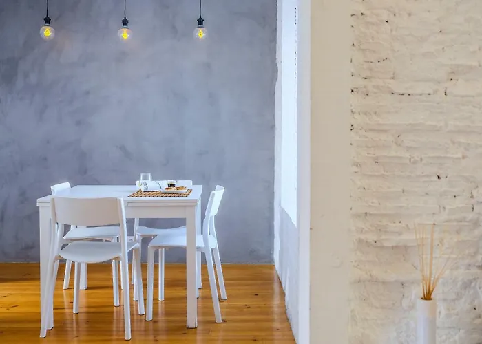 Alfama Riverview Apartmán *